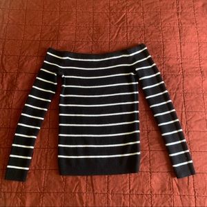 American Eagle: Off-The-Shoulder Striped Long Sleeve